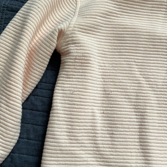 Jane + Delancey light pink sweatshirt. Loose fit. Size L - Picture 2 of 6